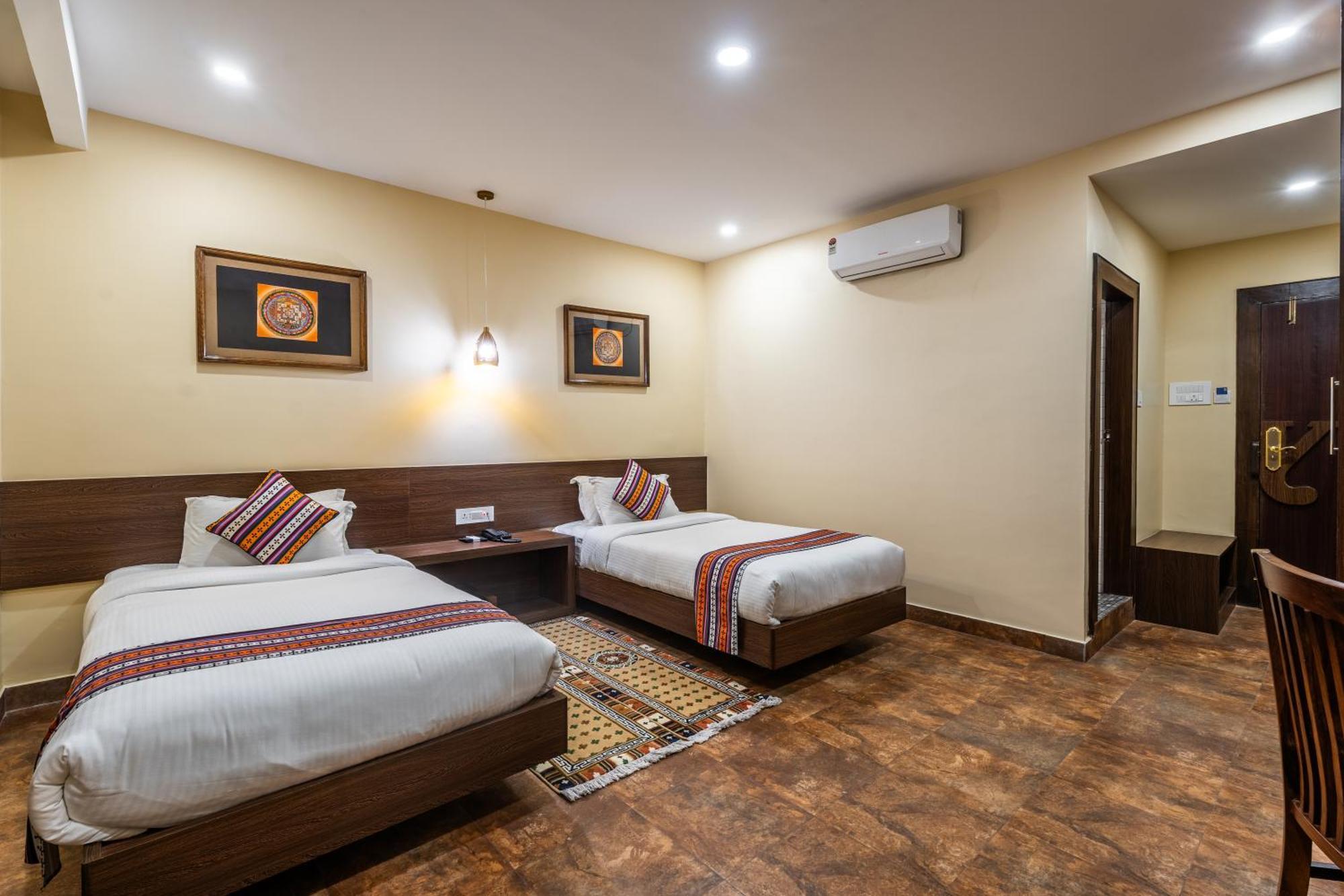 Hotel Yukhang Kathmandu Buitenkant foto