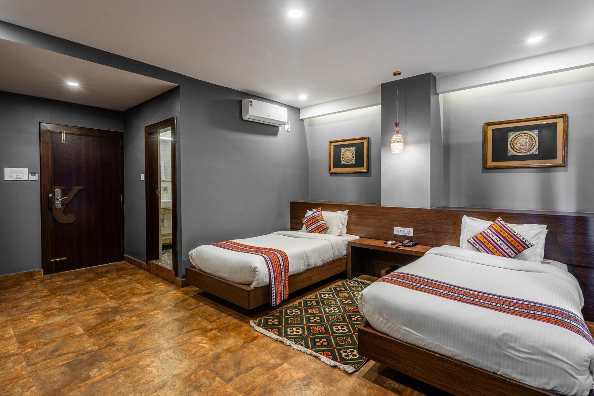 Hotel Yukhang Kathmandu Buitenkant foto